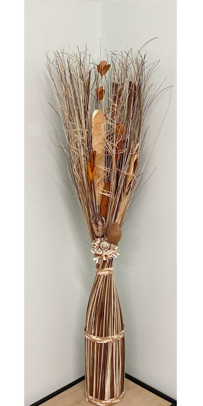 Twisted Stem Vase With Dried Brown & Cream Flowers