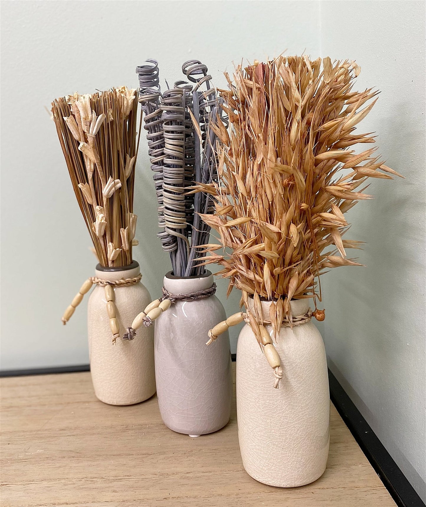 Set Of Three Dried Deco In Vases