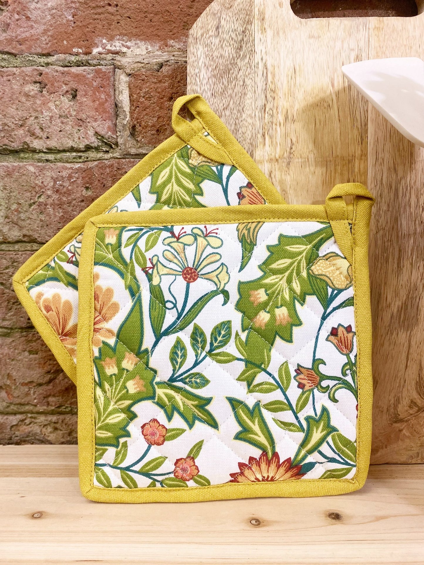 Pack of Two Mustard Sussex Pot Holder