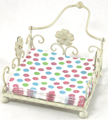 Cream Daisy Napkin Holder